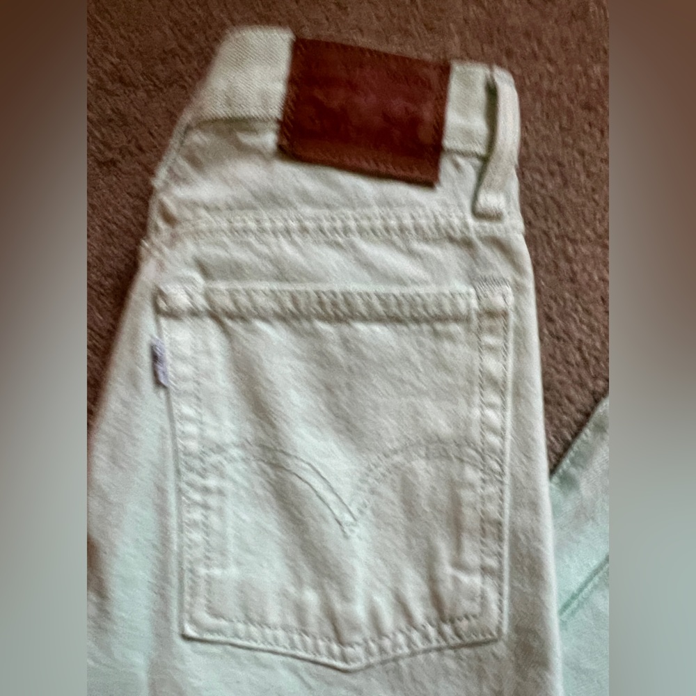 Levi Wedgie Pastel Mint Green Jeans Raw Hem Size 25 - Picture 6 of 7